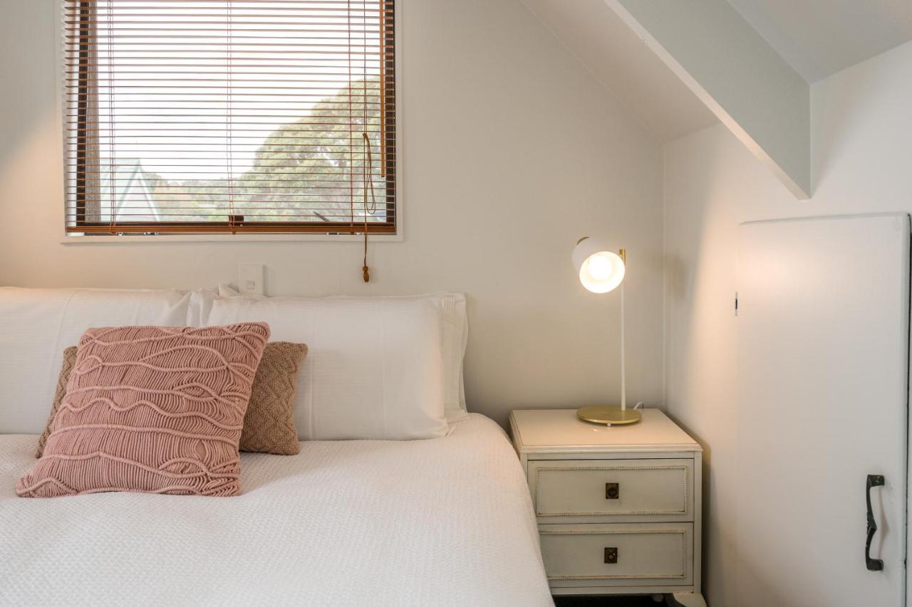 Alhambra - Stay Waiheke Oneroa Екстериор снимка